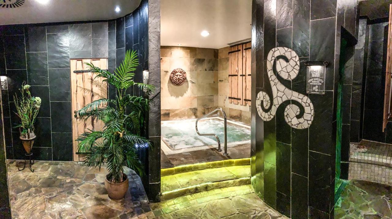 Kolstejn Wellness Centrum מלון 3*